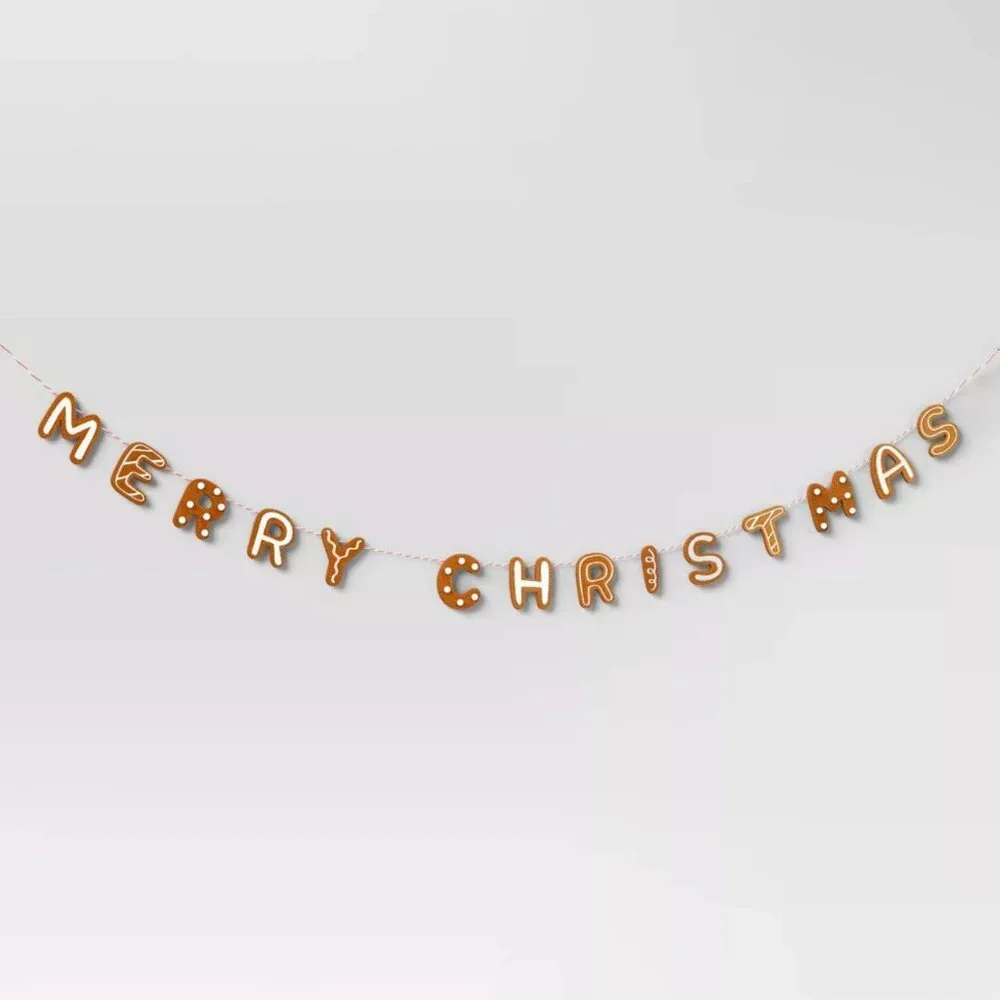 TARGET WONDERSHOP MERRY CHRISTMAS GINGERBREAD GARLAND